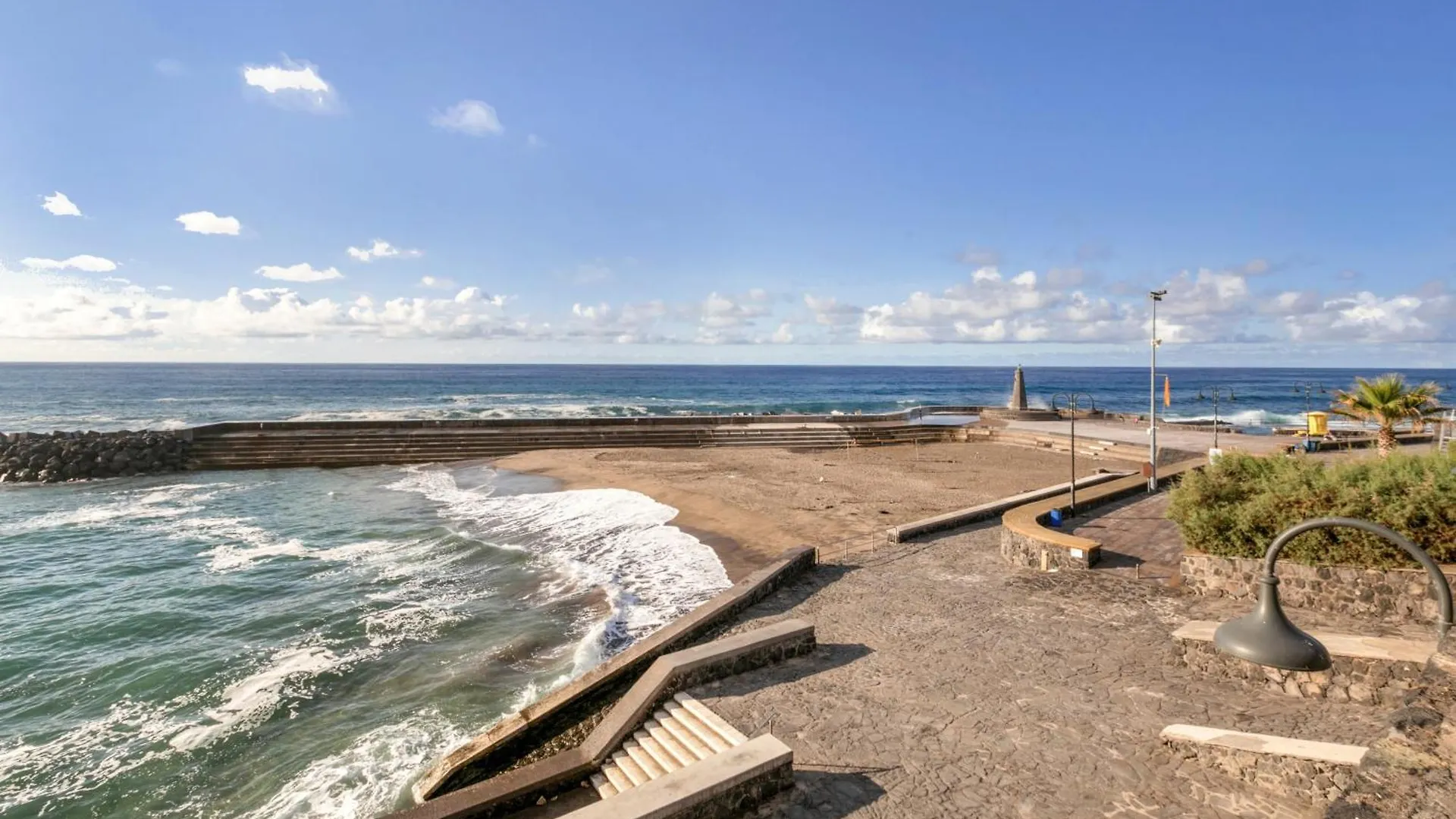 Coral Beach Bajamar